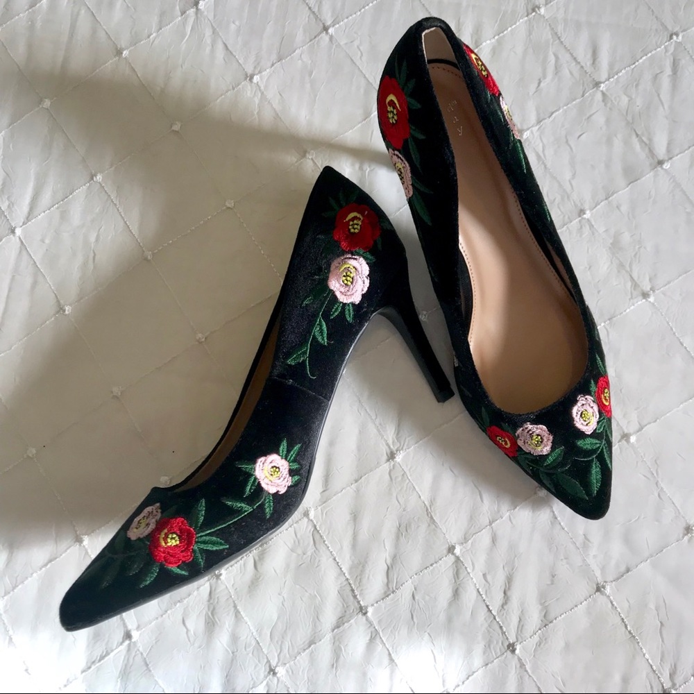 Floral Embroidered Velvet Heels
